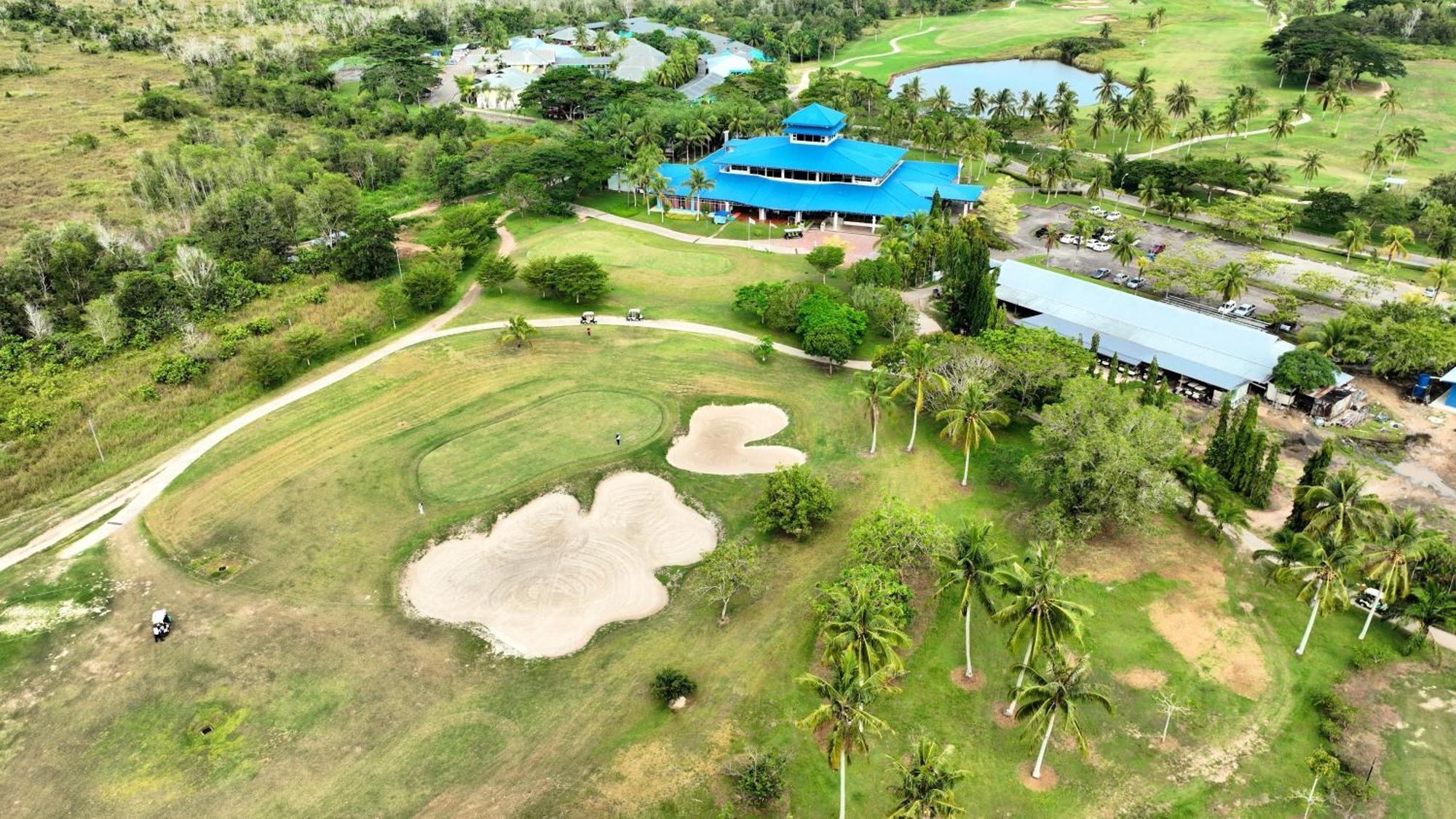 Artitaya Borneo Golf & Resort Papar Esterno foto